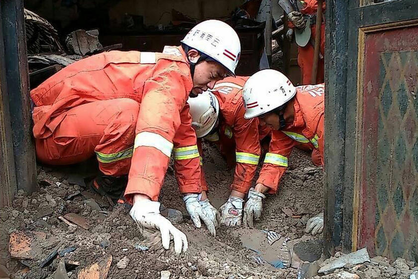 瑞馬燃氣壁掛爐,魯甸地震