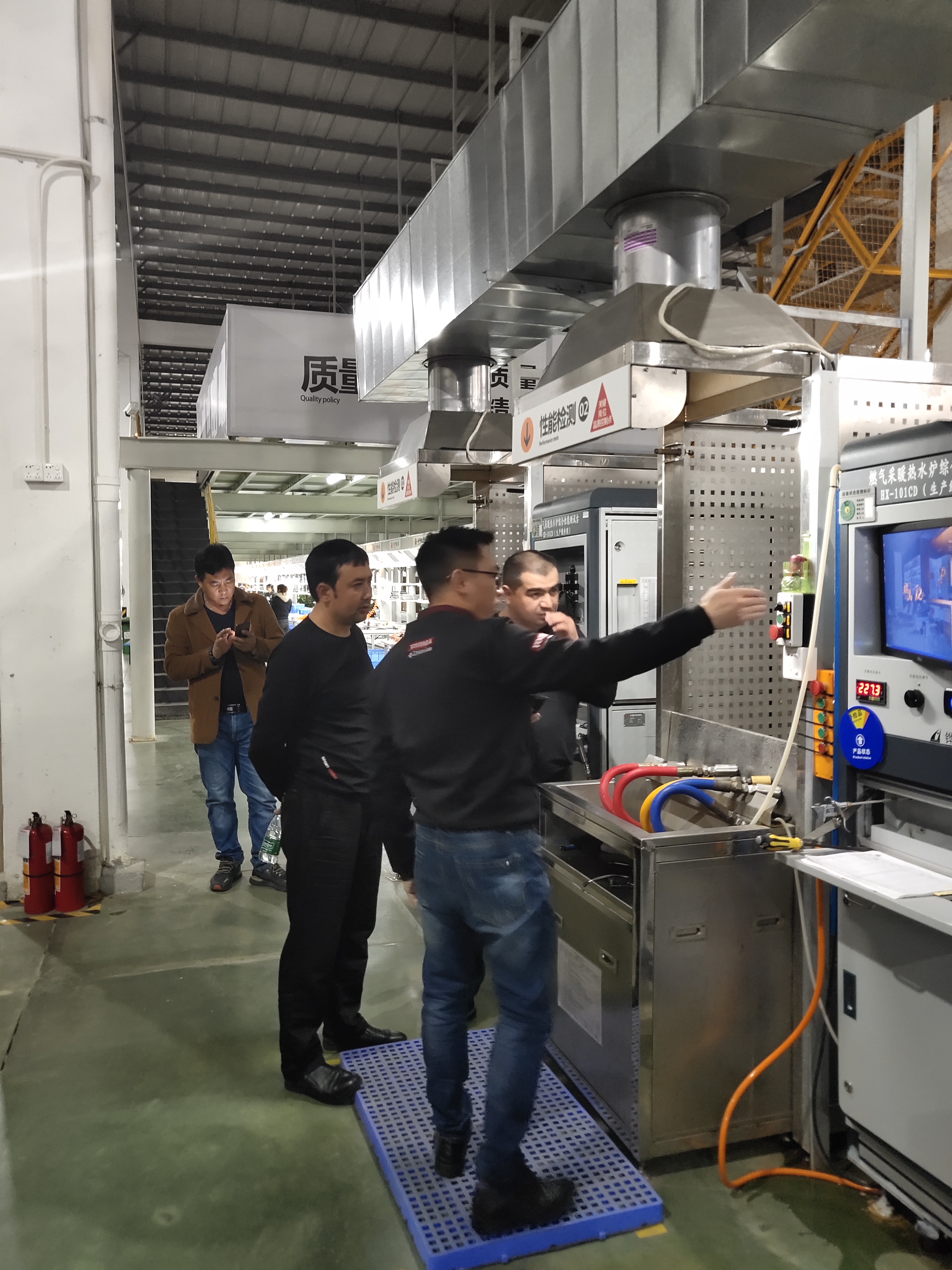 瑞馬再添“新成員”電壁掛爐,震撼領銜新市場 瑞馬再添“新成員”電壁掛爐,震撼領銜新市場